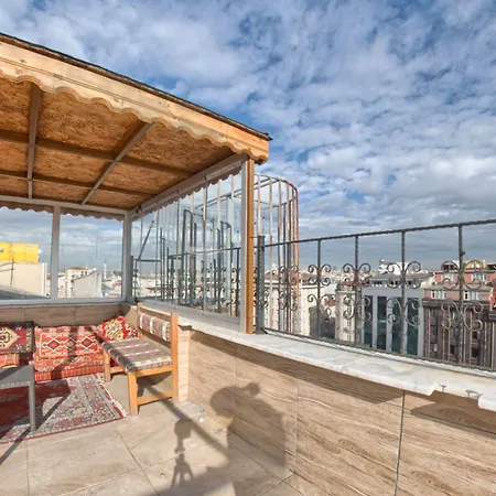 세컨드 * 이스탄불