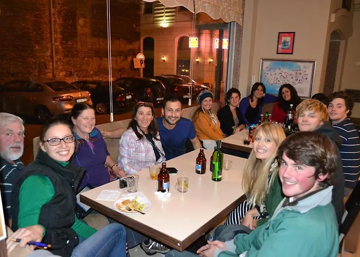 الشباب سيكند هوم * اسطنبول