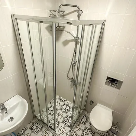 Hostel Second