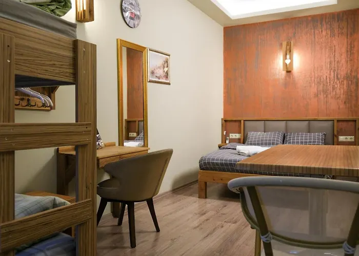 Second איסטמבול