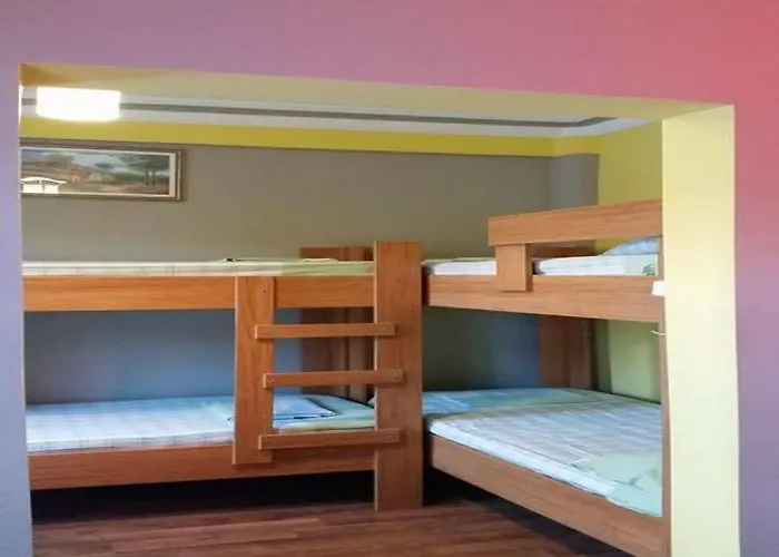 Second Auberge de jeunesse *